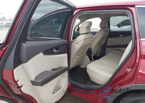 2019 Lincoln Nautilus Select z USA, uszkodzony, nr VIN 2LMPJ8KP0KBL31117